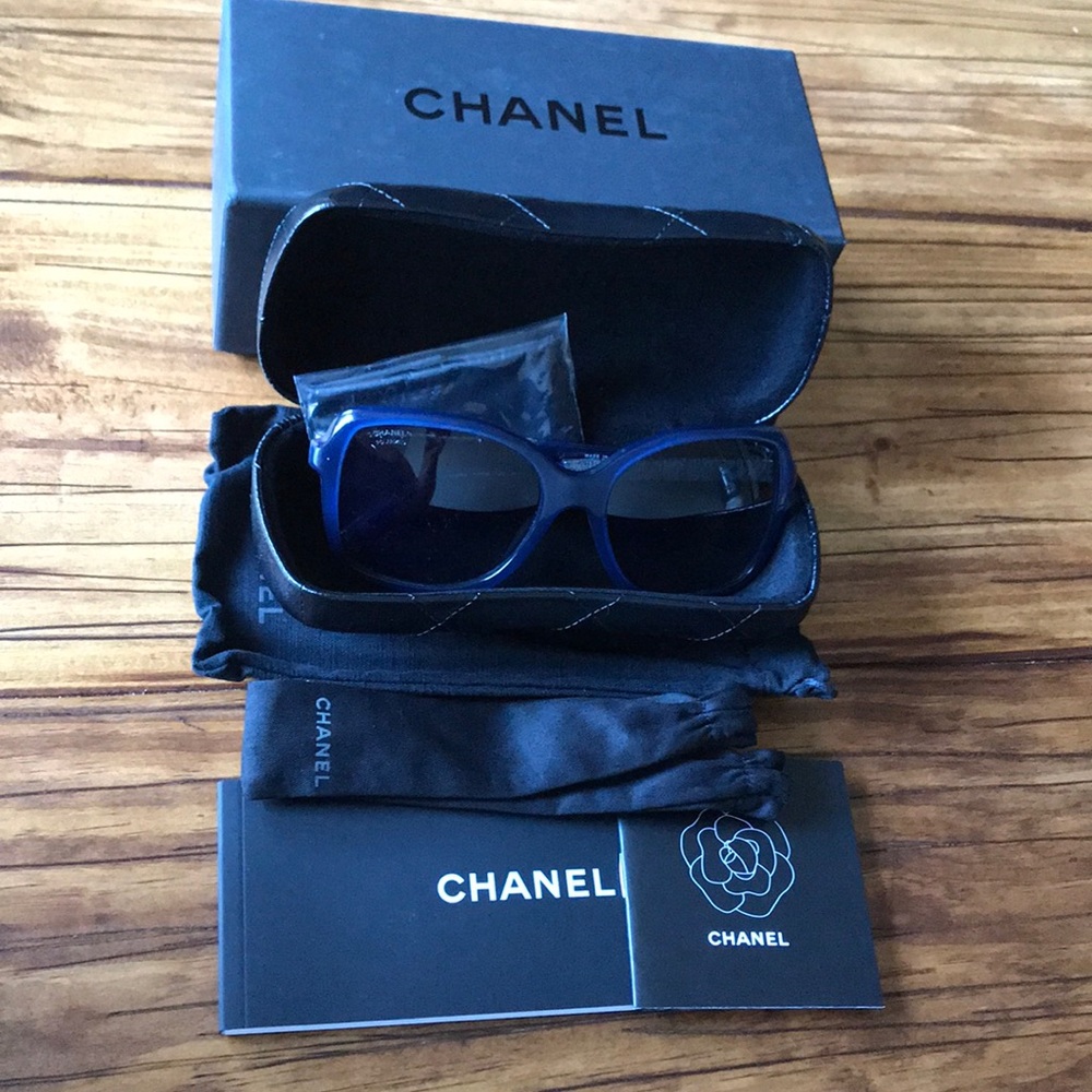 CHANEL Bijou Blue Sunglasses - New!
